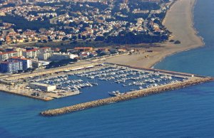 8 x 3 Meter Liegeplatz Hospitalet de L'Infant Yachthafen Zu Verkaufen