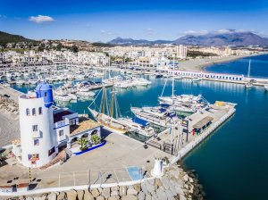 10 x 3.5 Meter Liegeplatz Puerto de la Duquesa