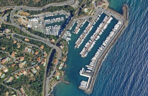 10 x 3.5 Meter Liegeplatz Port de la Rague Yachthafen Zu Verkaufen