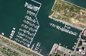 60 x 13 Meter Liegeplatz Port Mirabello Yachthafen, La Spezia Zu Verkaufen