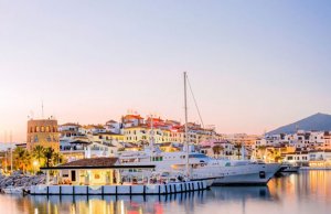 50 x 8 Meter Liegeplatz Puerto Banus Yachthafen Zu Verkaufen