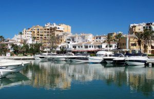 10 x 3 Meter Liegeplatz Cabopino Yachthafen Zu Verkaufen