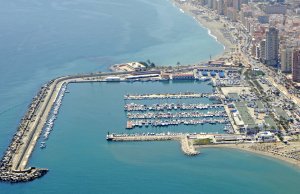 8 x 3 Meter Liegeplatz Fuengirola Yachthafen Zu Verkaufen