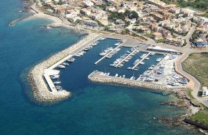 8 x 3 Meter Liegeplatz Sant Pere Yachthafen Zu Verkaufen