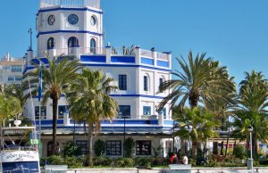 8 x 3 Meter Liegeplatz Estepona Yachthafen Zu Vermieten