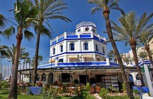 20 x 5.5 Meter Liegeplatz Estepona Yachthafen Zu Vermieten