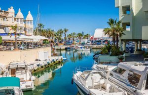 10 x 3.5 Meter Liegeplatz Benalmadena Yachthafen Zu Vermieten