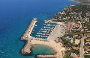 13 x 4 Meter Liegeplatz Puerto Calafat Yachthafen Zu Verkaufen