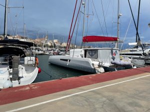 15 x 4 Meter Liegeplatz Port Masnou Yachthafen Zu Verkaufen