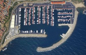 12 x 4 Meter Liegeplatz Palamos Yachthafen Zu Verkaufen