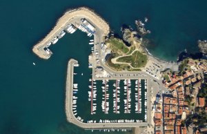 6 x 3 Meter Liegeplatz Port de Llanca Yachthafen Zu Verkaufen