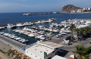 10 x 3 Meter Liegeplatz CN Aguilas Yachthafen Zu Verkaufen