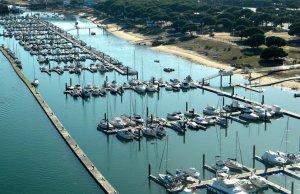 16.5 x 5.5 Meter Liegeplatz Club Nautico Punta Umbria Zu Verkaufen