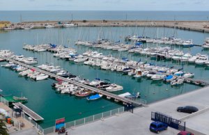 10 x 3 Meter Liegeplatz Castellon Yachthafen Zu Verkaufen