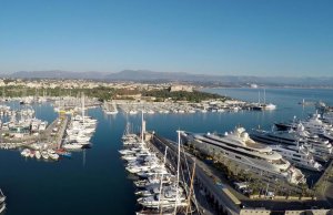 10 x 4 Meter Liegeplatz Port Vauban Yachthafen Zu Verkaufen