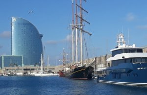 18 X 5.5 Meter Liegeplatz Yachthafen Vela Barcelona Zu Verkaufen