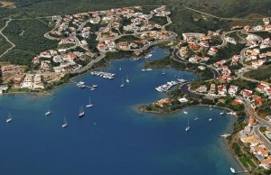 15 x 5 Meter Liegeplatz Cala D'Or Yachthafen Zu Verkaufen