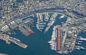 12 x 4.5 Meter Liegeplatz Genova Yachthafen Zu Verkaufen