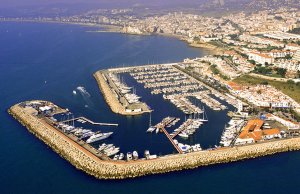 8 x 3 Meter Liegeplatz Port de Sitges - Aiguadolç Yachthafen Zu Verkaufen