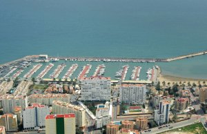 8 x 3 Meter Liegeplatz Puerto Deportivo Pobla Yachthafen Zu Verkaufen