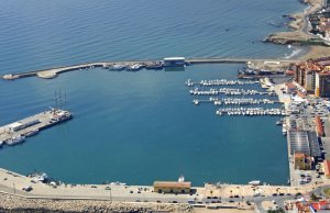 8 x 3 Meter Liegeplatz Club Nautico Vinaros Yachthafen Zu Verkaufen