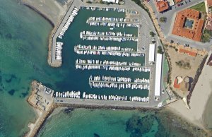 8 x 3 Meter Liegeplatz Club Nautico Torre Horadada Yachthafen Zu Verkaufen