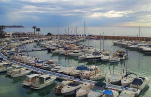 6 x 2.5 Meter Liegeplatz Club Nàutico Dehesa de Campoamor Yachthafen Zu Verkaufen