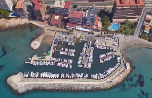 8 x 3 Meter Liegeplatz Club Náutico Alicante Costa Blanca Yachthafen Zu Verkaufen