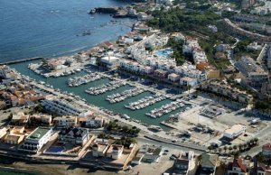 8 x 3 Meter Liegeplatz Cabo De Palos Yachthafen Zu Verkaufen