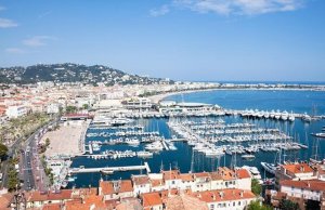 8 x 3 Meter Liegeplatz Le Vieux - Port De Cannes Yachthafen Zu Verkaufen