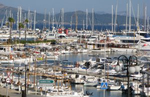 8 x 4 Meter Liegeplatz Real Club Nàutic Port de Pollensa Yachthafen Zu Verkaufen