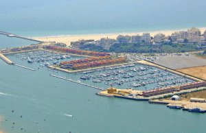 6 x 2.7 Meter Liegeplatz Yachthafen de Portimao Zu Verkaufen