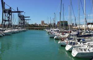 14 x 4.5 Meter Liegeplatz RCN de Cadiz Liegeplatzs Zu Verkaufen