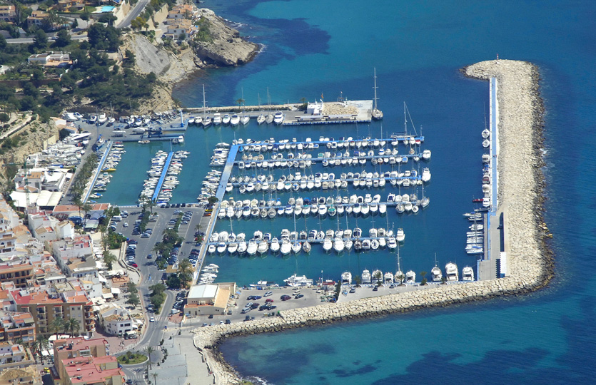 Club Nautico Moraira Yachthafen - Yachthafen Liegeplätze