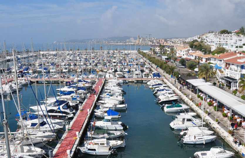 Port de Sitges - Aiguadolç Yachthafen - Yachthafen Liegeplätze