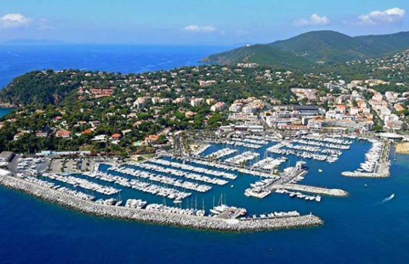 Cavalaire Sur Mer Heraclea Yachthafen - Yachthafen Liegeplätze